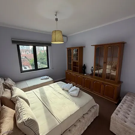 Daire The Sunset New Bazaar View Balcony Parking Available *